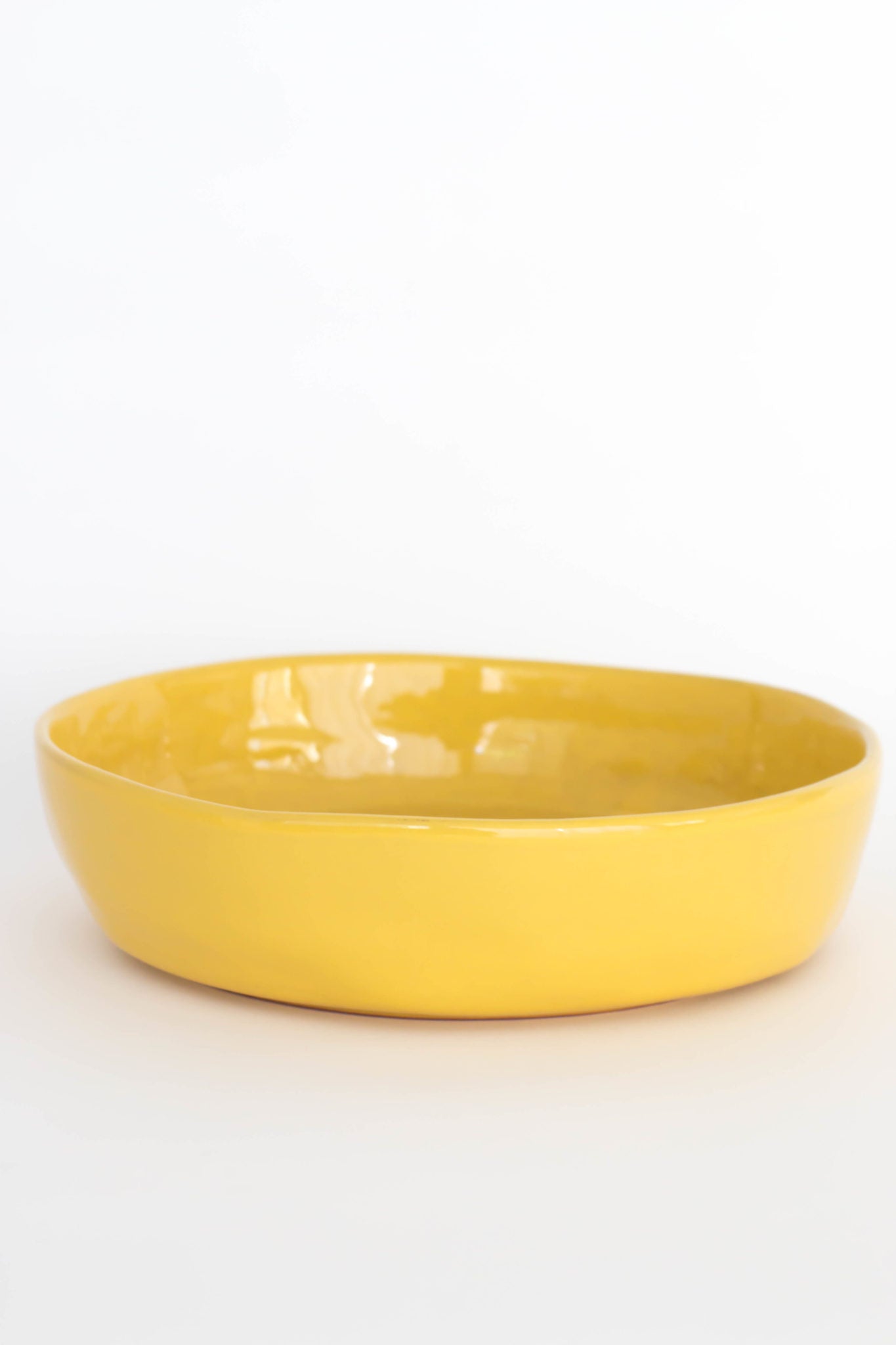 Cheerful-Serving-Bowl-Canary